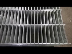 Q235 건설용 철강 와이어 용접 Mesh Sheet 650g/M2